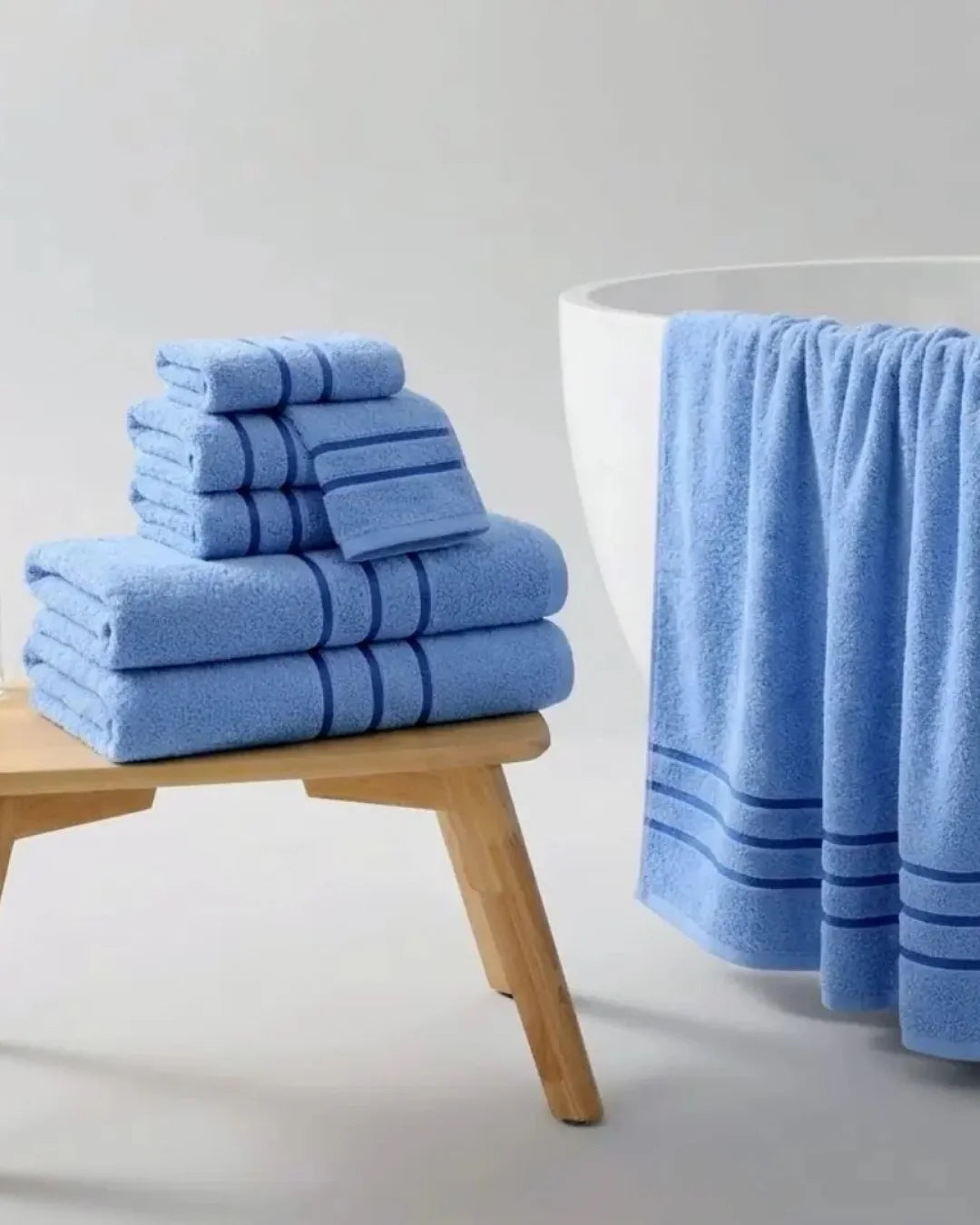 Elovery Horizon Sky Blue Towel Bundle