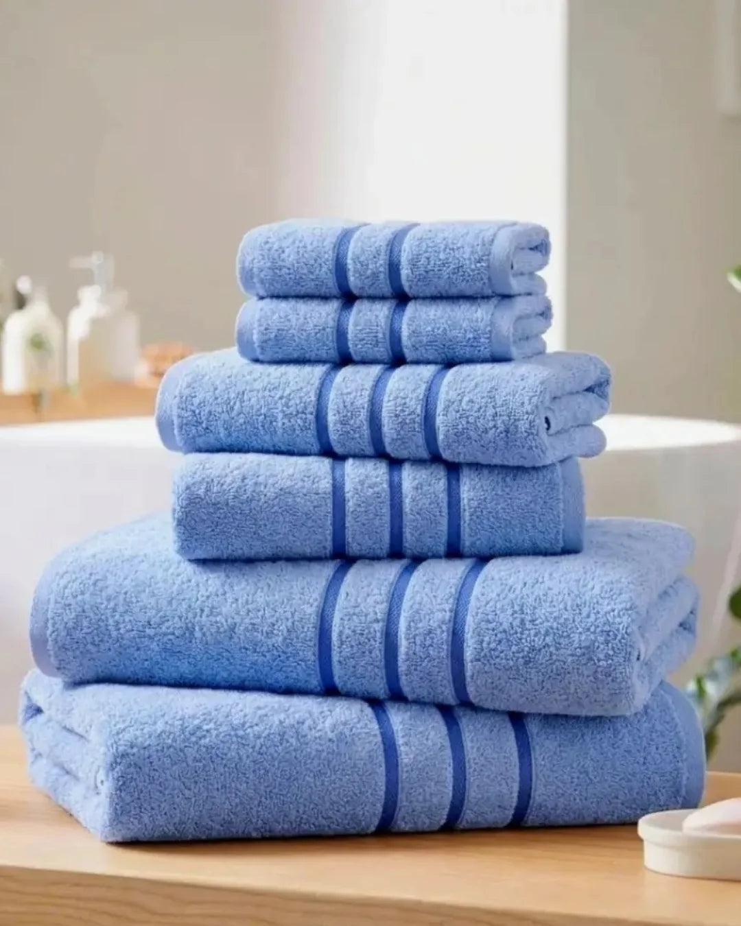 Elovery Horizon Sky Blue Towel Bundle