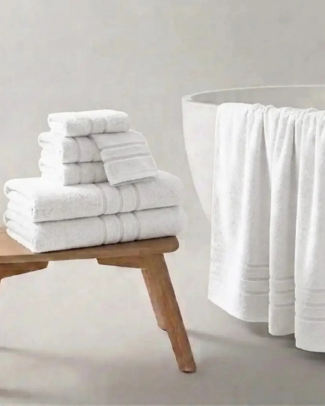 Classic White Bath Towel – 70x140 cm (Single Piece)