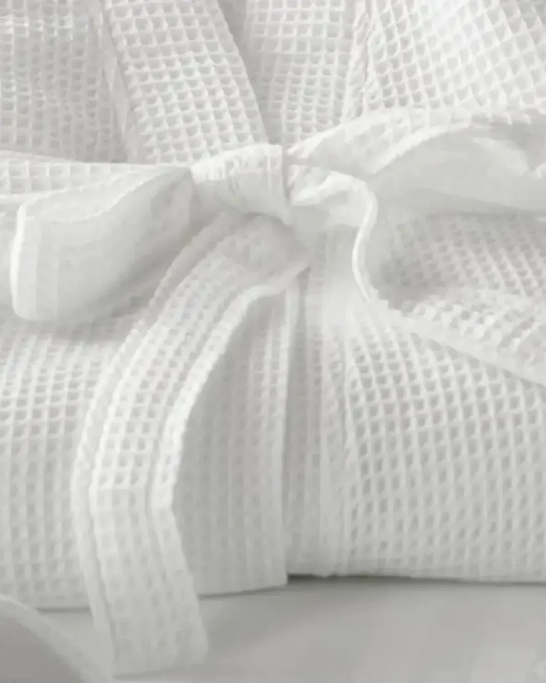 Cotton Waffle Weave Bathrobe – 200 Thread Count Soft & Absorbent Spa Robe
