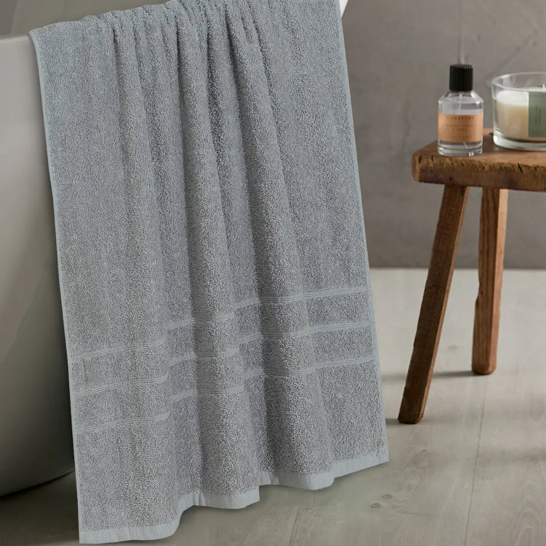 Premium Grey Towel – Soft, Absorbent, 1-Piece Luxury Bath Towel