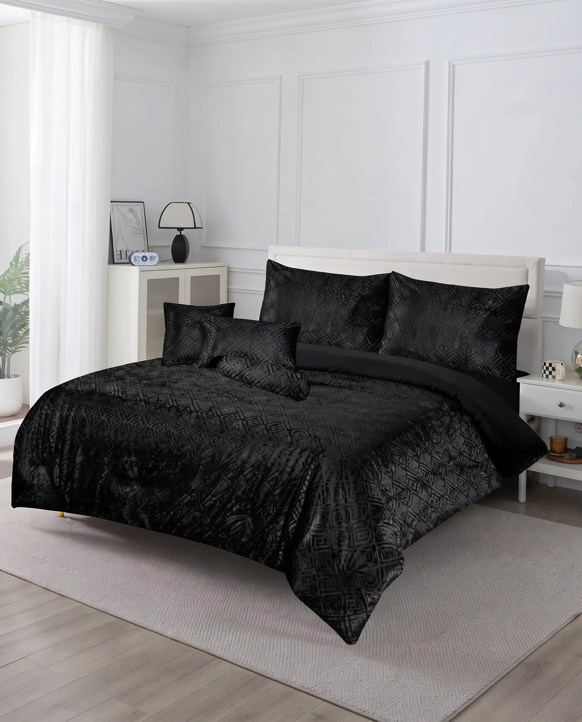 Elovery Black Velvet Jacquard 7-Piece Comforter Set