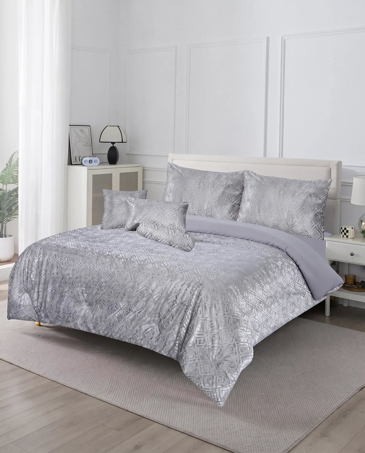Elovery Silver Velvet Jacquard 7-Piece Comforter Set