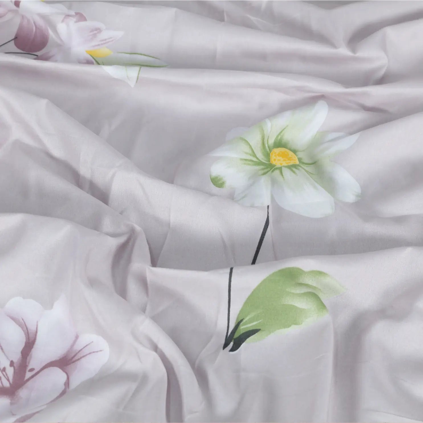 Lavender Mist Minimalist Lily Bedsheet Set