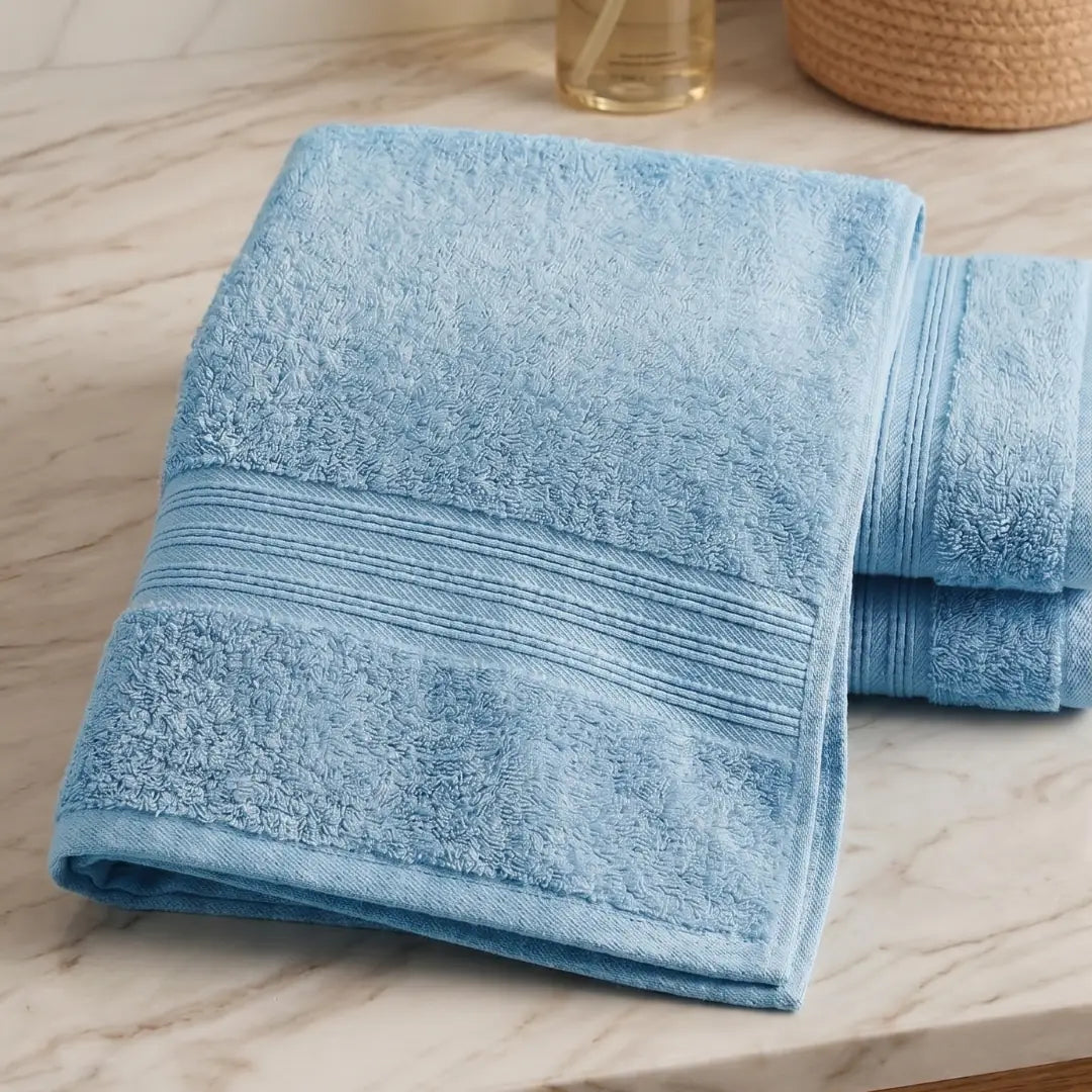 Sky Blue Bath Towel – Soft & Absorbent | 1 Piece