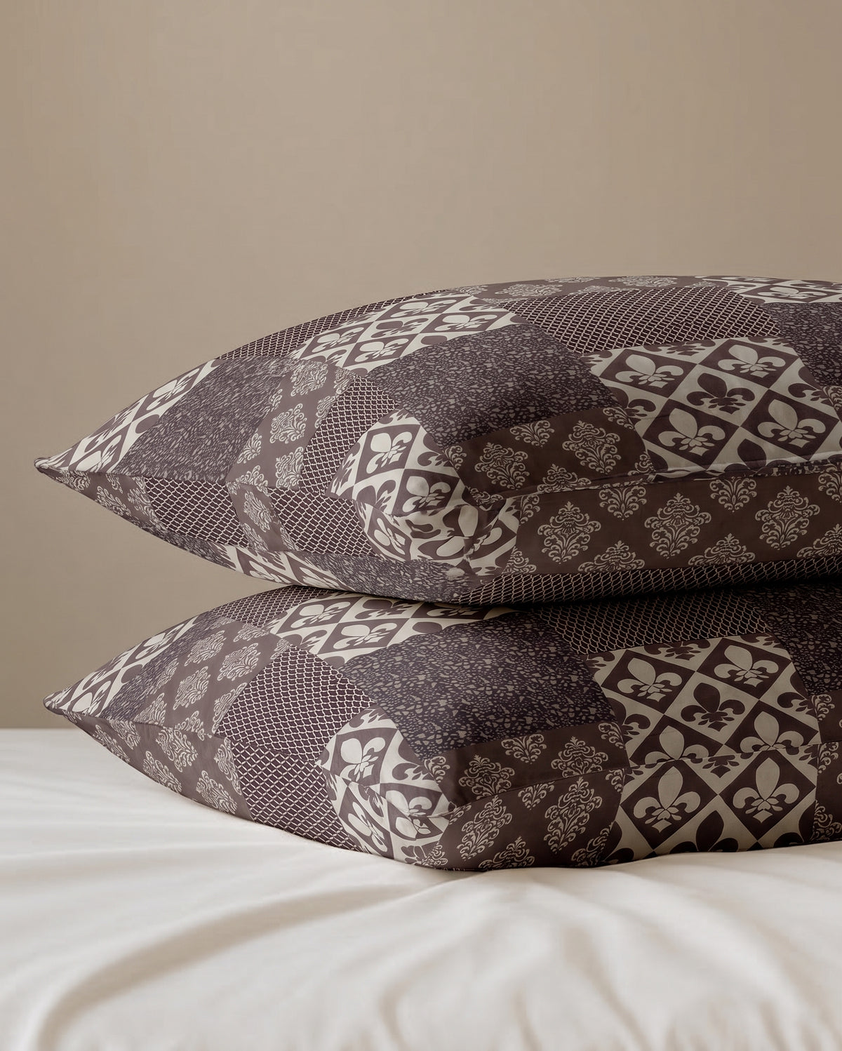 Mocha Print Damask Pillow Cover Set 2-Piece